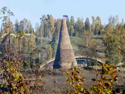 В Демино построена самая большая поленница в мире