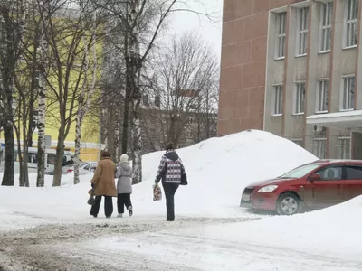 Снежный март испытывает дорожников Рыбинска на выносливость