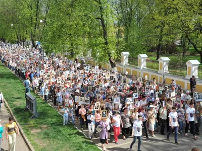 В Ярославле в ряды «Бессмертного Полка» встали около 15 тысяч человек